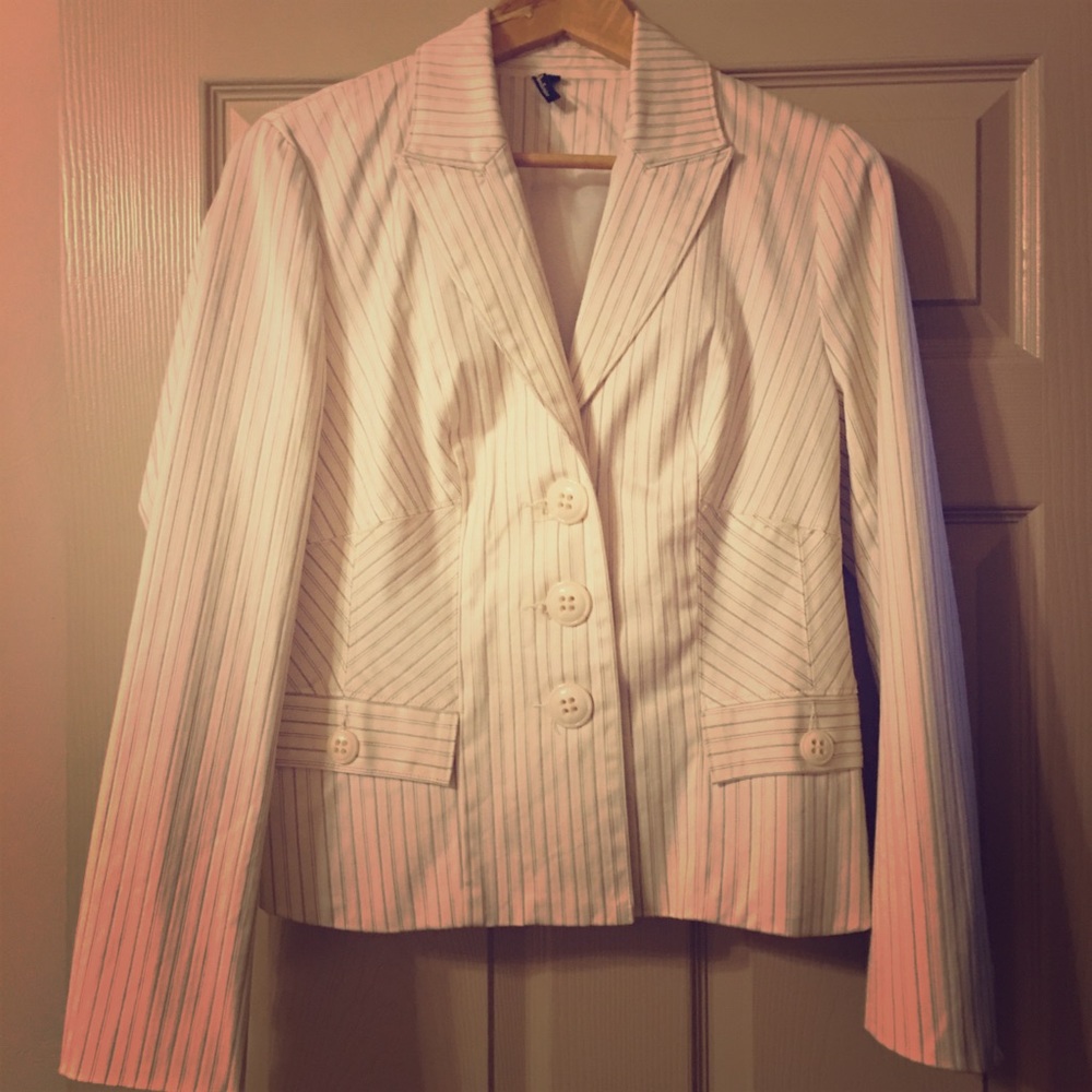 XL Ambition lined warm white pinstripe blazer